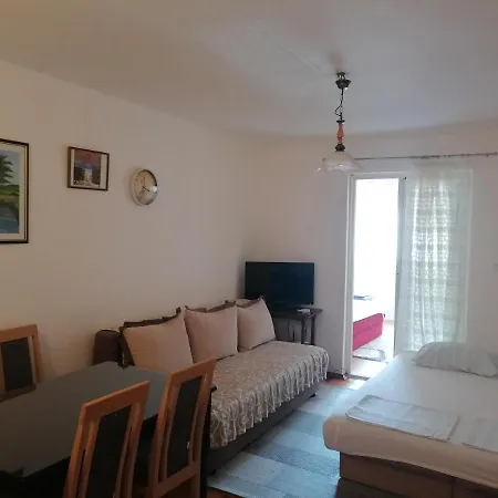 A&j Appartement Budva